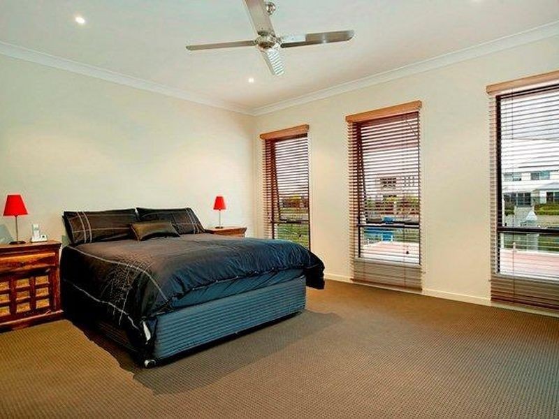 103 Compass Drive, Biggera Waters QLD 4216