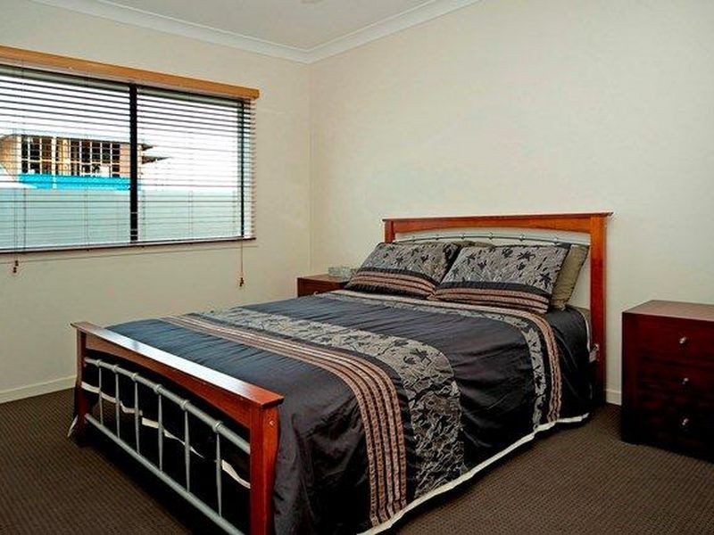 103 Compass Drive, Biggera Waters QLD 4216