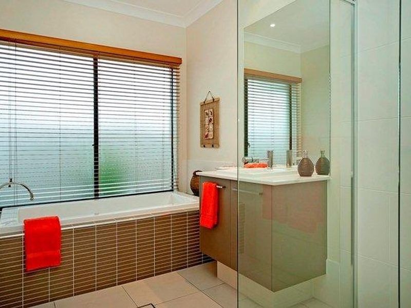103 Compass Drive, Biggera Waters QLD 4216