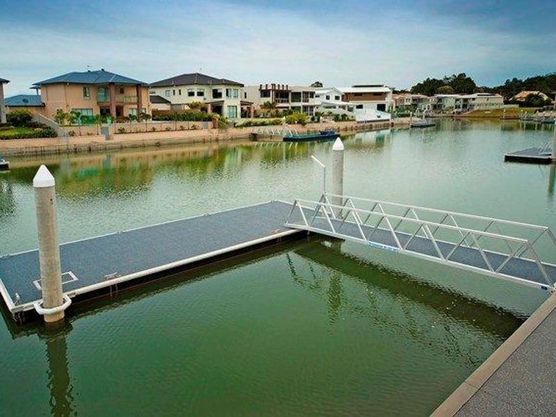 103 Compass Drive, Biggera Waters QLD 4216