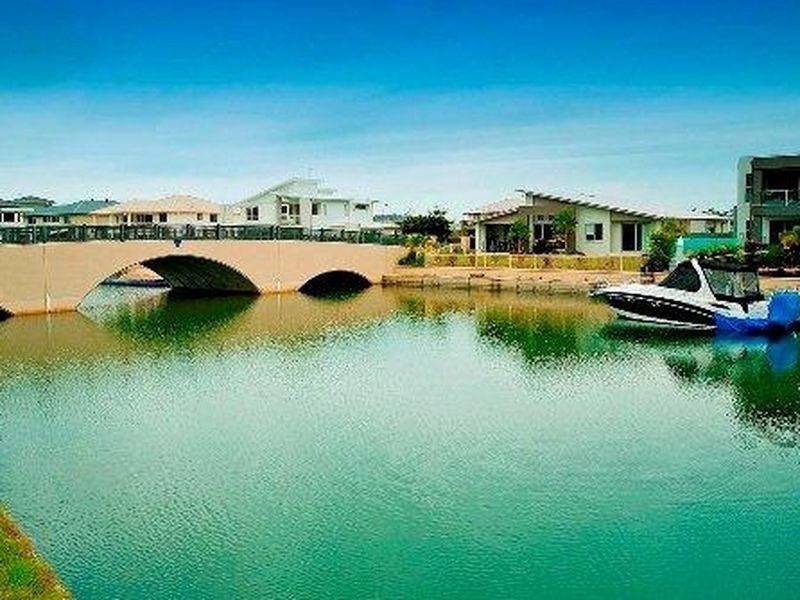 103 Compass Drive, Biggera Waters QLD 4216