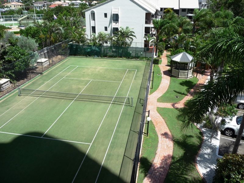 3/9 Bayview Street, Runaway Bay QLD 4216