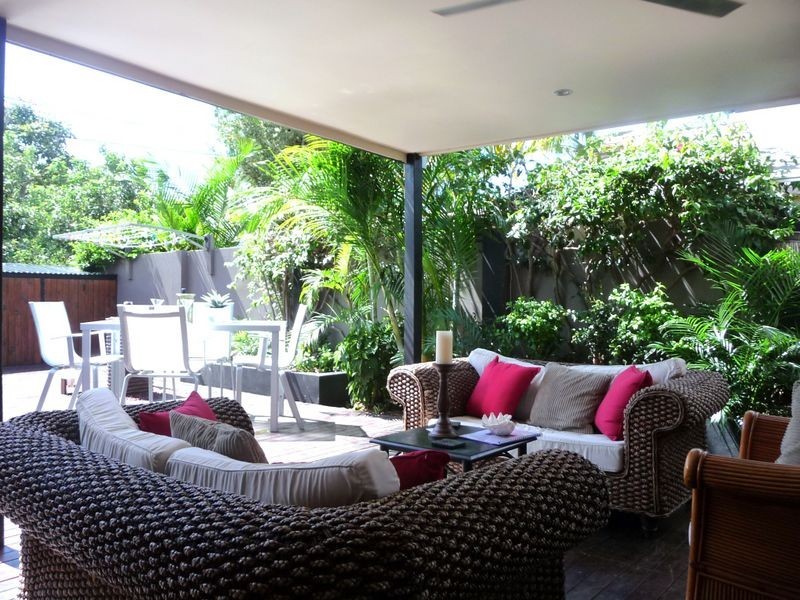 1/32 Killowill Avenue, Paradise Point QLD 4216