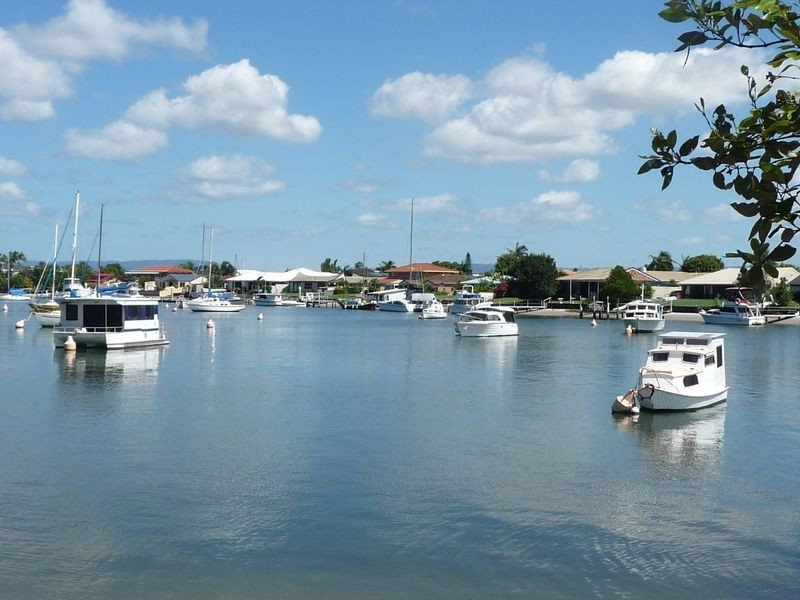 1/32 Killowill Avenue, Paradise Point QLD 4216