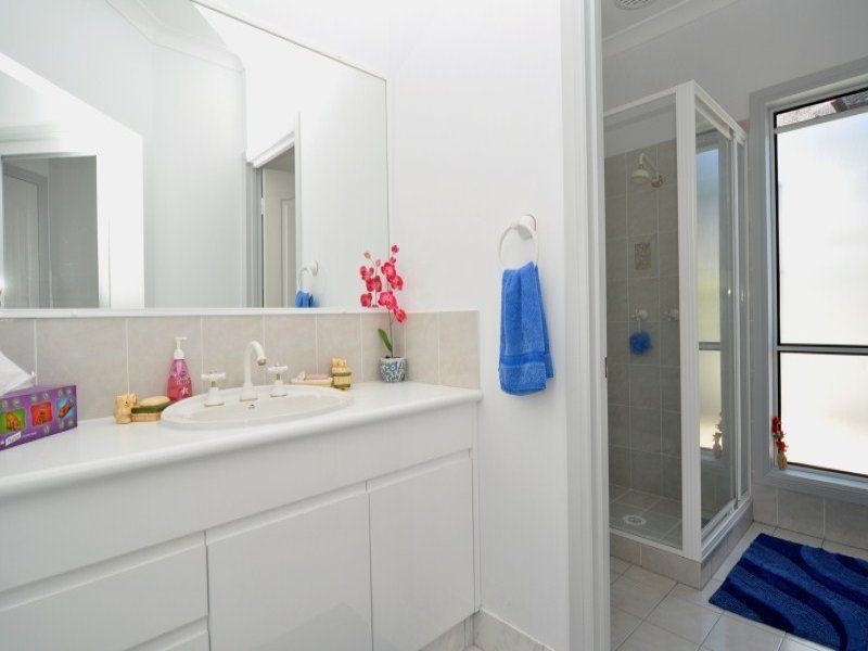 28 Sundance Way, Runaway Bay QLD 4216