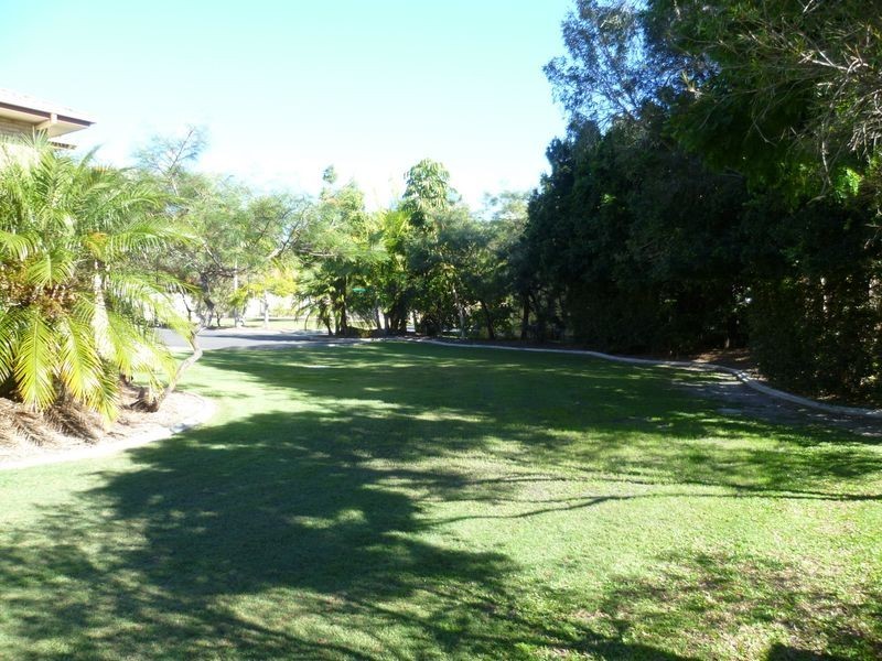 14/447 Pine Ridge Road, Runaway Bay QLD 4216