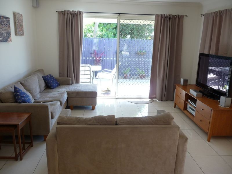 6/394 Pine Ridge Road, Coombabah QLD 4216