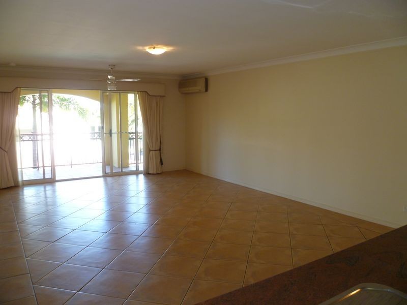 67/88 Limetree Parade, Runaway Bay QLD 4216