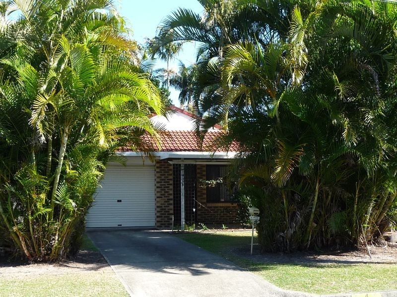 4 Magnolia Avenue, Hollywell QLD 4216