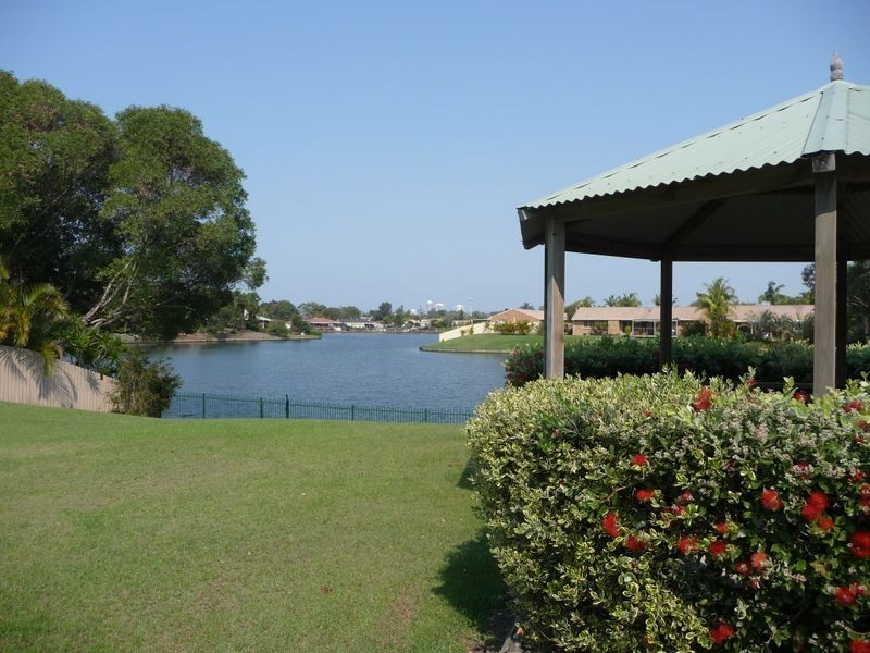 1/26 Marsupial Drive, Coombabah QLD 4216