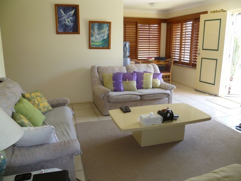 1/114 Oxley Drive, Paradise Point QLD 4216