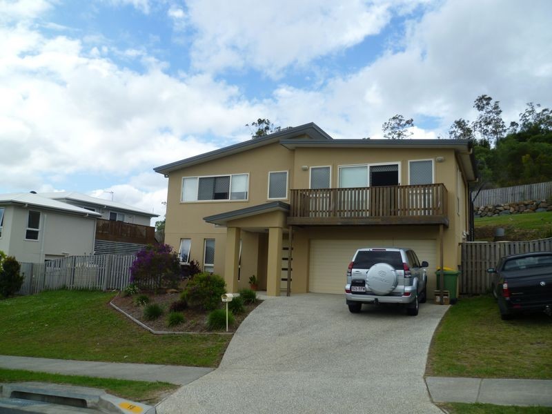 18 Angourie Crescent, Pacific Pines QLD 4211