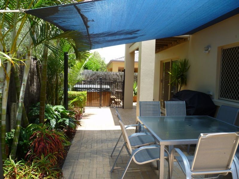 40/95 Arundel Drive, Arundel QLD 4214