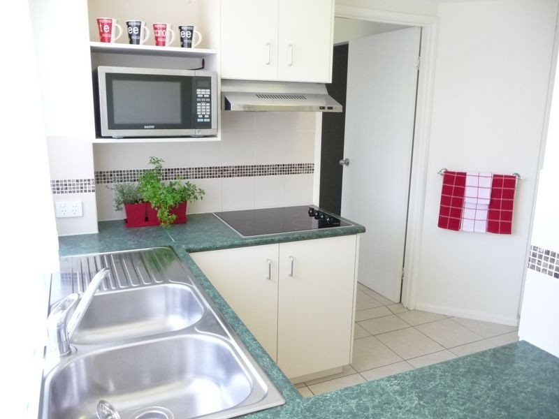 162/125 Hansford Road, Coombabah QLD 4216