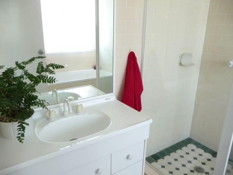 162/125 Hansford Road, Coombabah QLD 4216