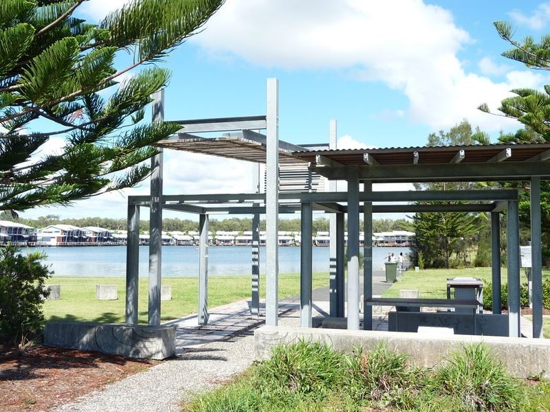 50 Costa Del Sol Avenue, Coombabah QLD 4216