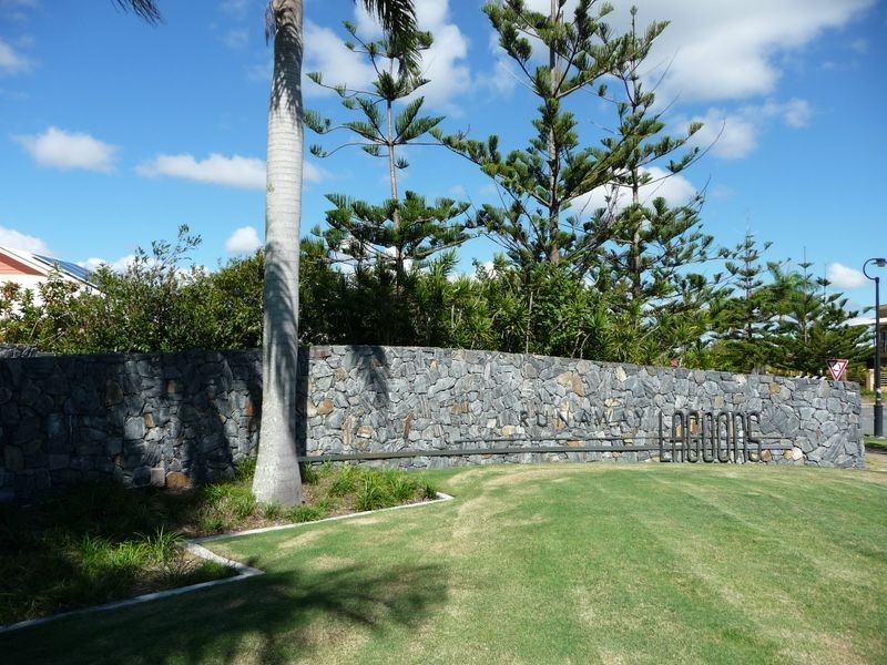 50 Costa Del Sol Avenue, Coombabah QLD 4216