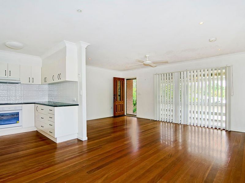 21 Allinga Street, Coombabah QLD 4216