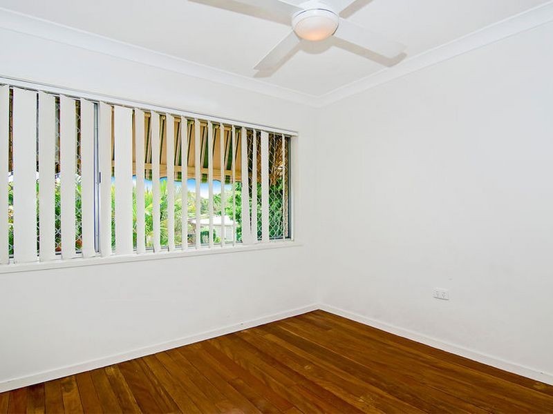 21 Allinga Street, Coombabah QLD 4216