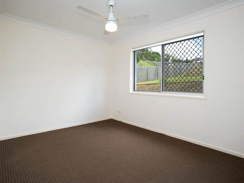 31 Elkins Street, Pacific Pines QLD 4211