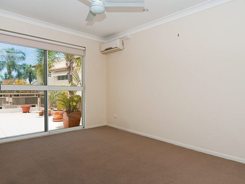 5/100 Morala Avenue, Runaway Bay QLD 4216