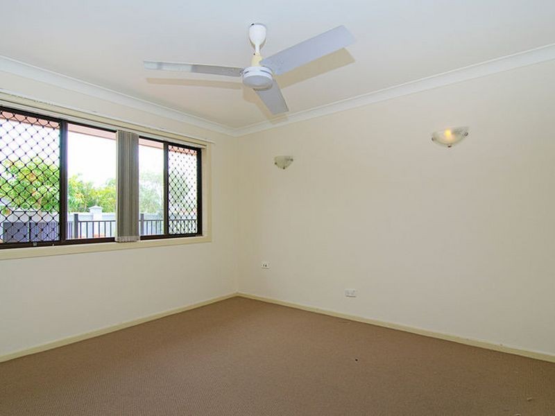 3 Daru Avenue, Runaway Bay QLD 4216