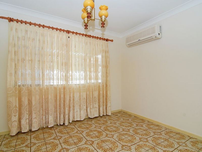 3 Daru Avenue, Runaway Bay QLD 4216