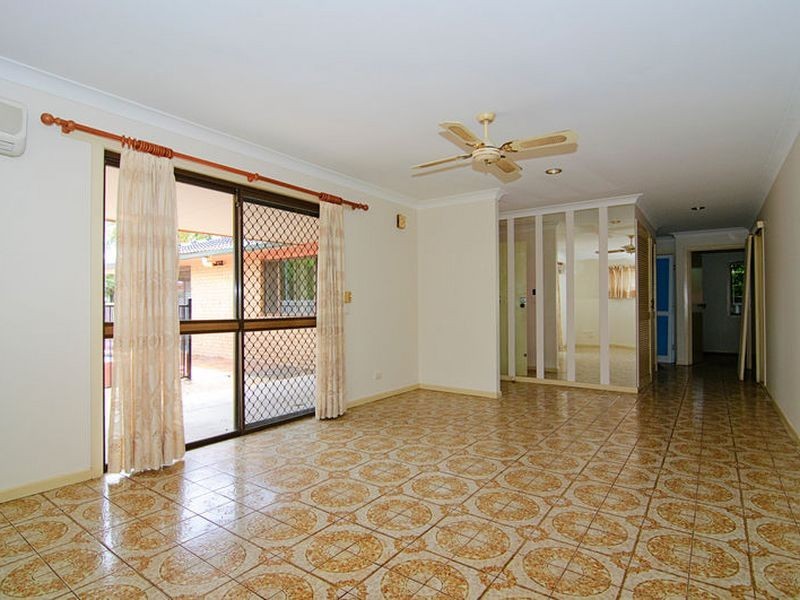 3 Daru Avenue, Runaway Bay QLD 4216