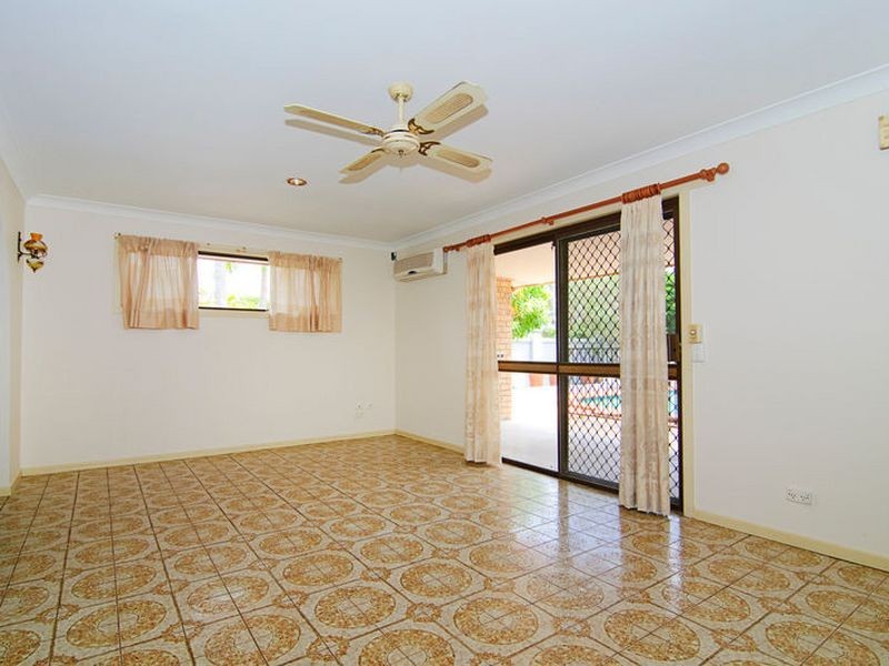 3 Daru Avenue, Runaway Bay QLD 4216