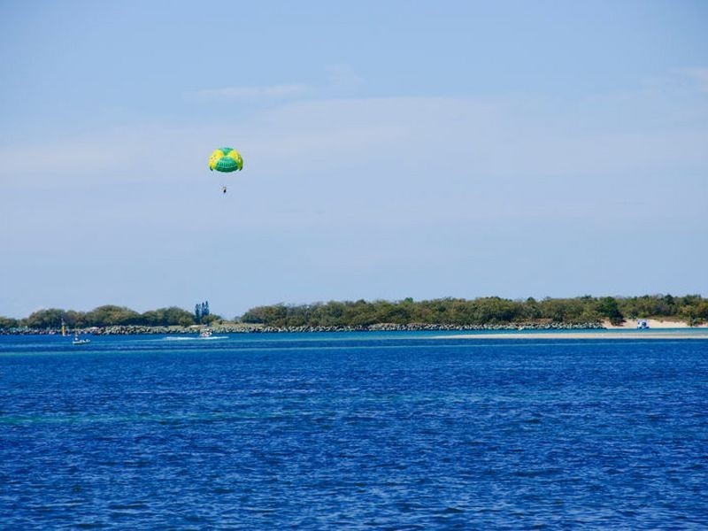 3 Daru Avenue, Runaway Bay QLD 4216