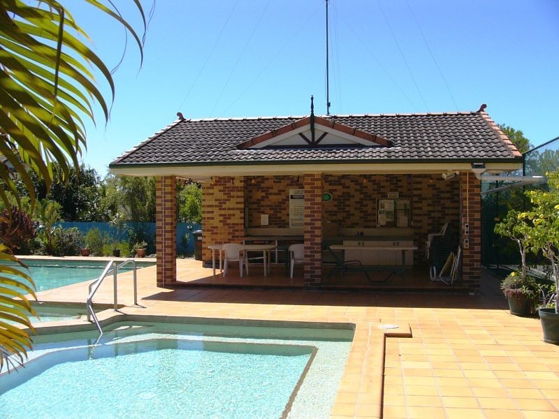 6/402 Pine Ridge Road, Coombabah QLD 4216