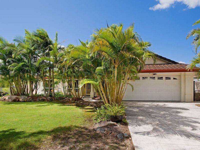 140 Monterey Keys Drive, Helensvale QLD 4212
