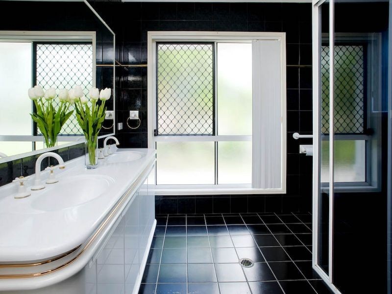 140 Monterey Keys Drive, Helensvale QLD 4212