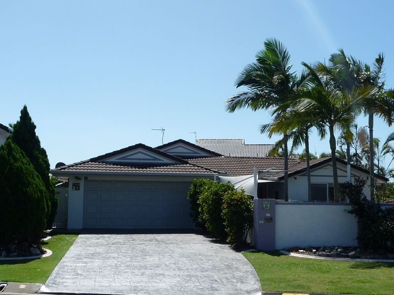 2 Grand Canal Way, Runaway Bay QLD 4216