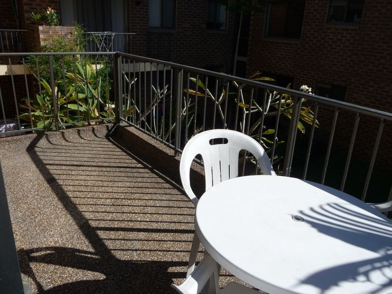 24/490 Marine Parade, Biggera Waters QLD 4216