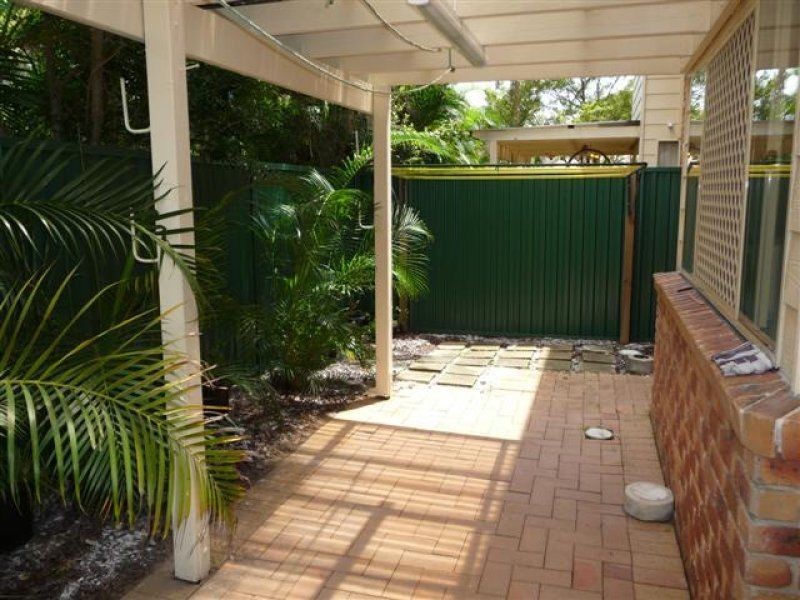 6/427 Oxley Drive, Runaway Bay QLD 4216