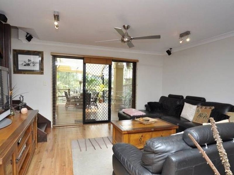 283/125 Hansford Road, Coombabah QLD 4216