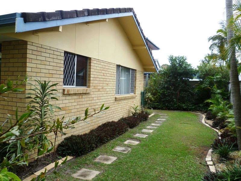 2/275 Bayview Street, Hollywell QLD 4216