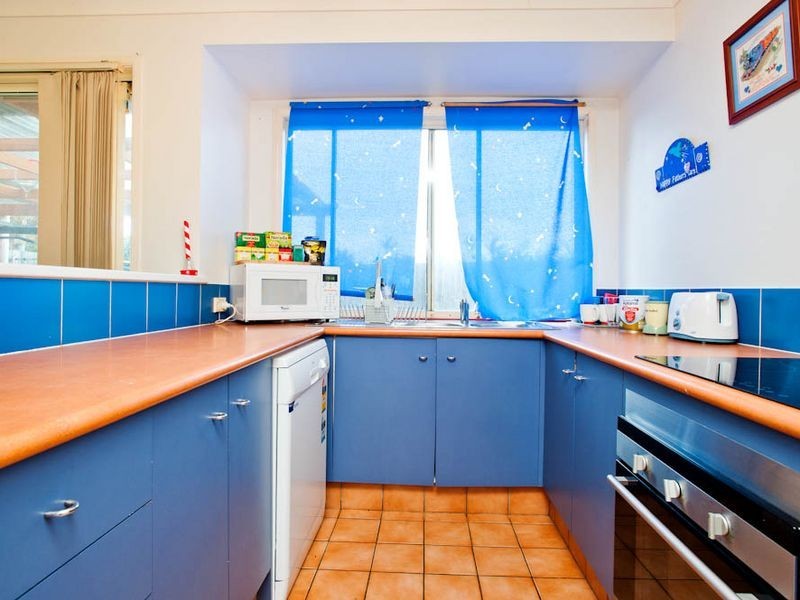 2/26 Crystal Reef Drive, Coombabah QLD 4216