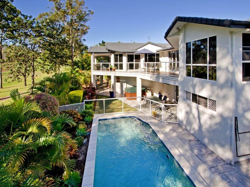 45 Chichester Drive, Arundel QLD 4214