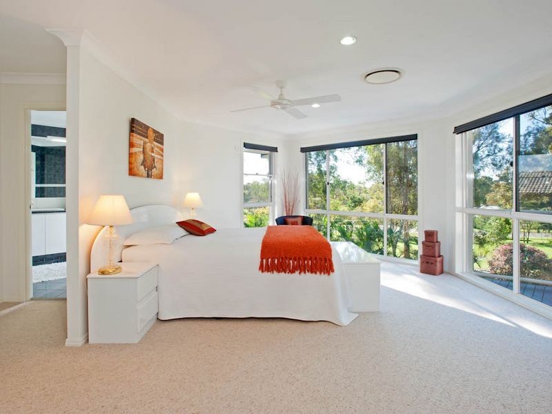 45 Chichester Drive, Arundel QLD 4214