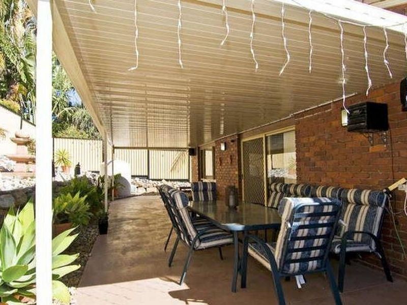 2 Aberdeen Court, Highland Park QLD 4211