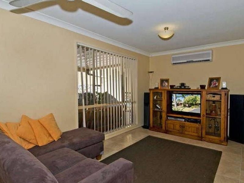 2 Aberdeen Court, Highland Park QLD 4211