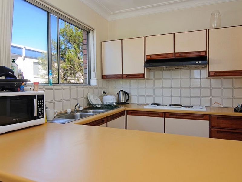 4/10 Parr Street, Biggera Waters QLD 4216