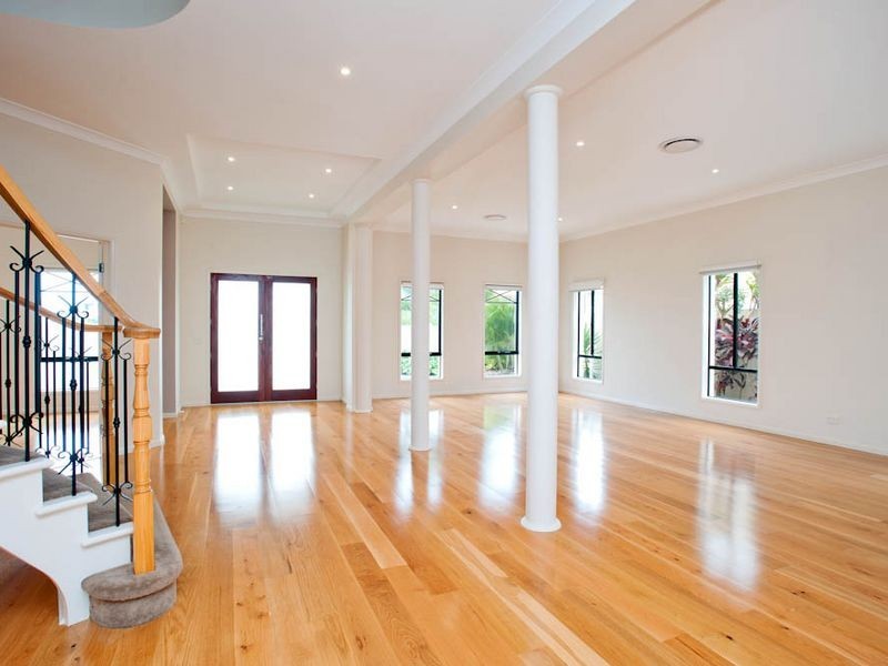 9 North Quay Drive, Biggera Waters QLD 4216