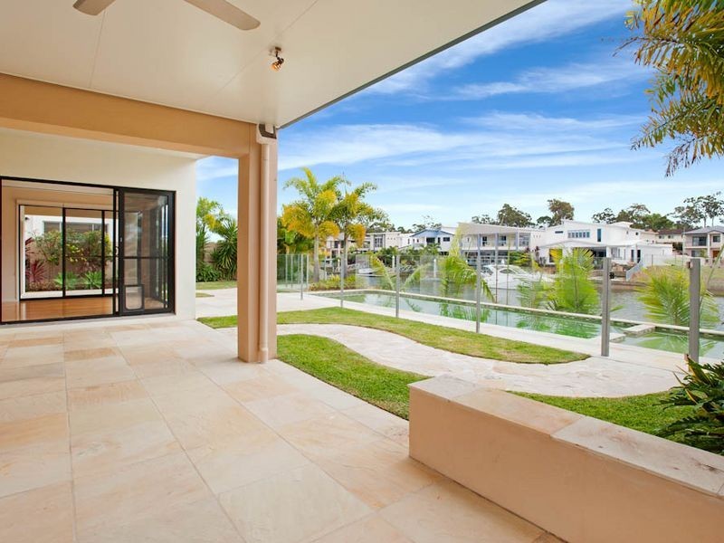 9 North Quay Drive, Biggera Waters QLD 4216