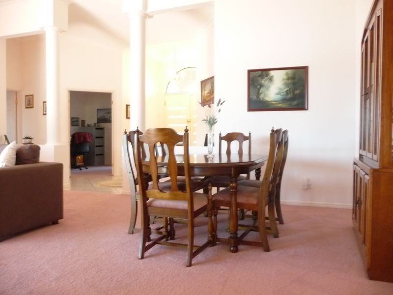 60 Monterey Keys Drive, Monterey Keys QLD 4212