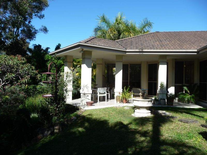 61 Chichester Drive, Arundel QLD 4214