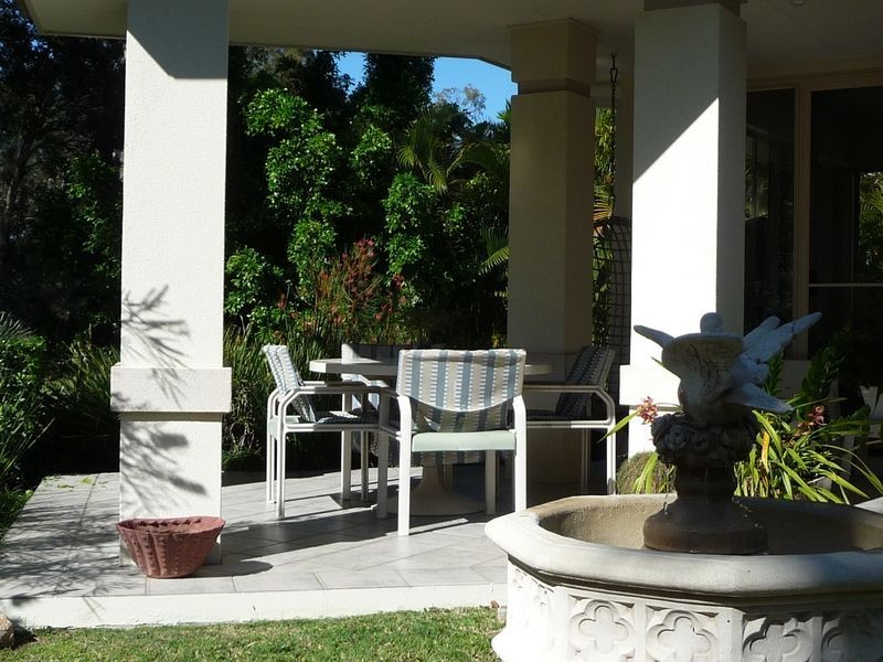 61 Chichester Drive, Arundel QLD 4214
