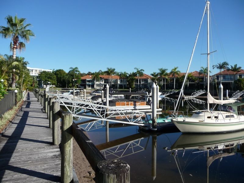 7/41a Broadwater Street, Runaway Bay QLD 4216